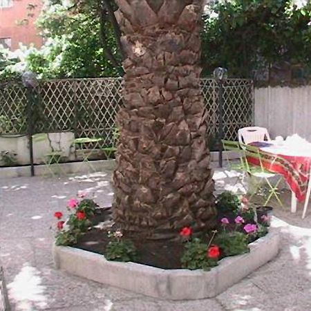 Casa Totti Panzió Róma Kültér fotó